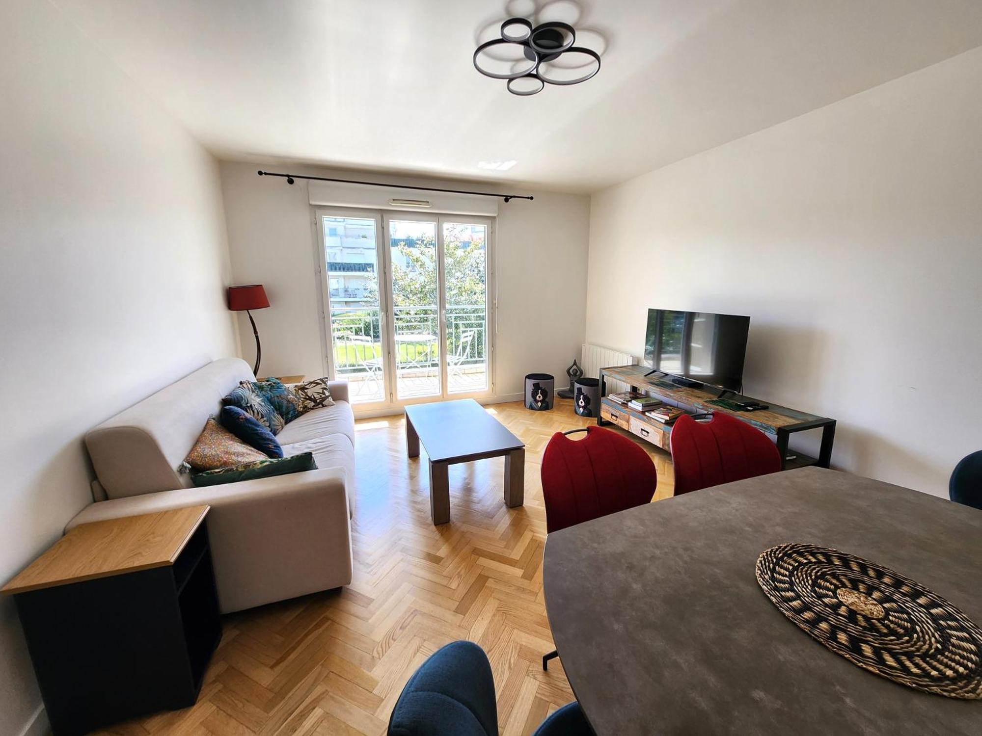 5' Disneyland Cozy Appartment Монтеврен Екстер'єр фото