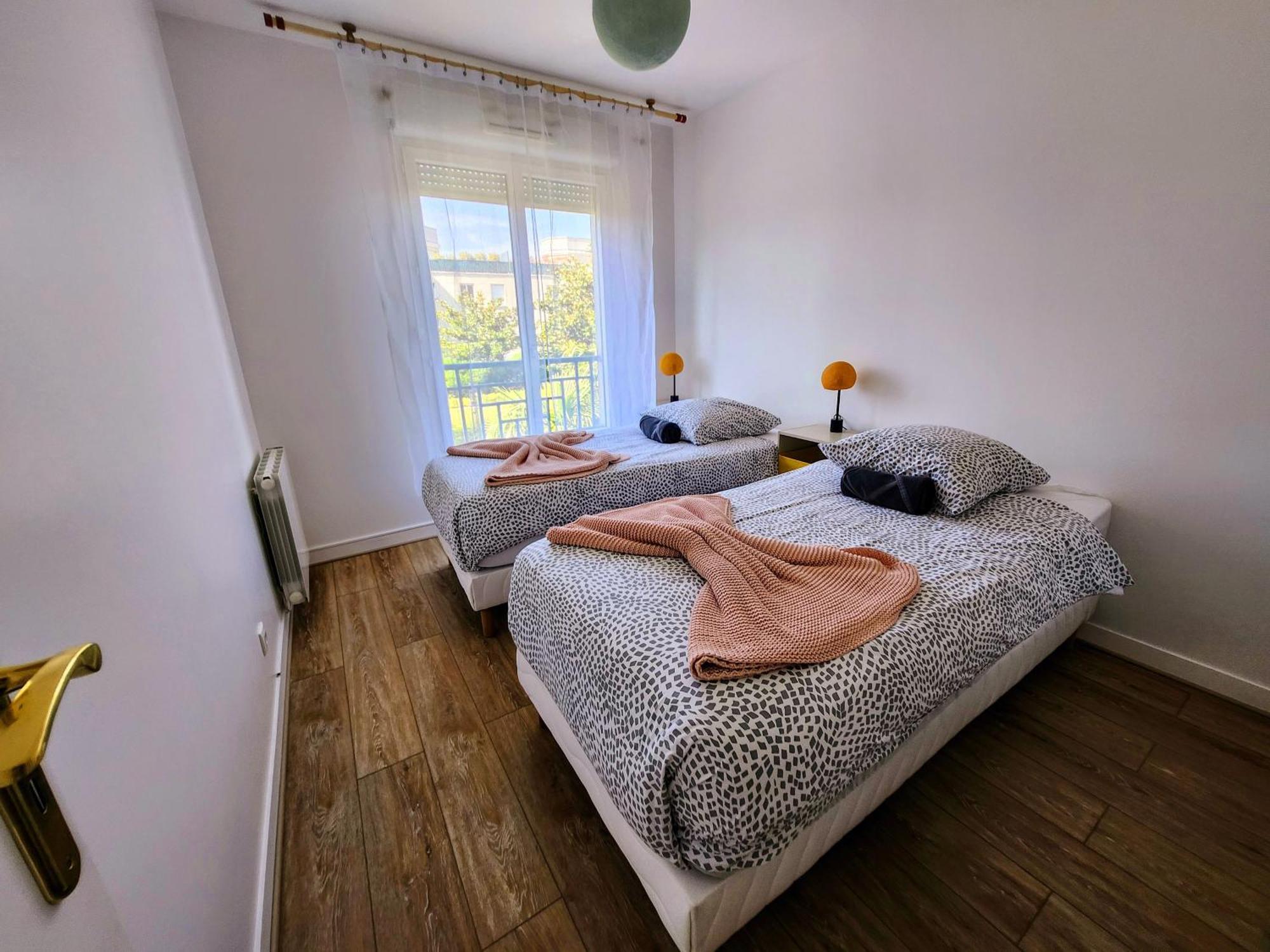 5' Disneyland Cozy Appartment Монтеврен Екстер'єр фото